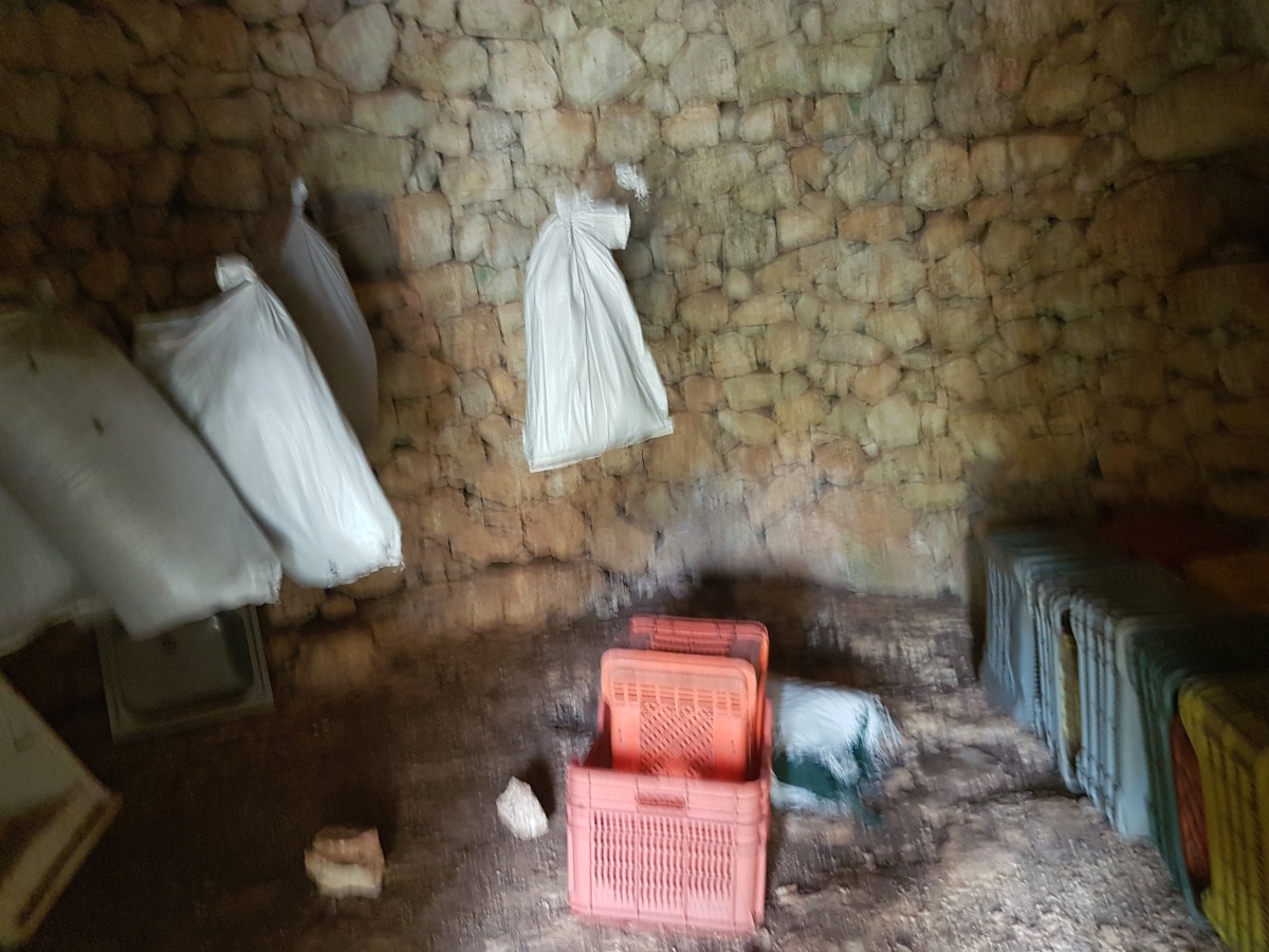 trullo ostuni puglia 